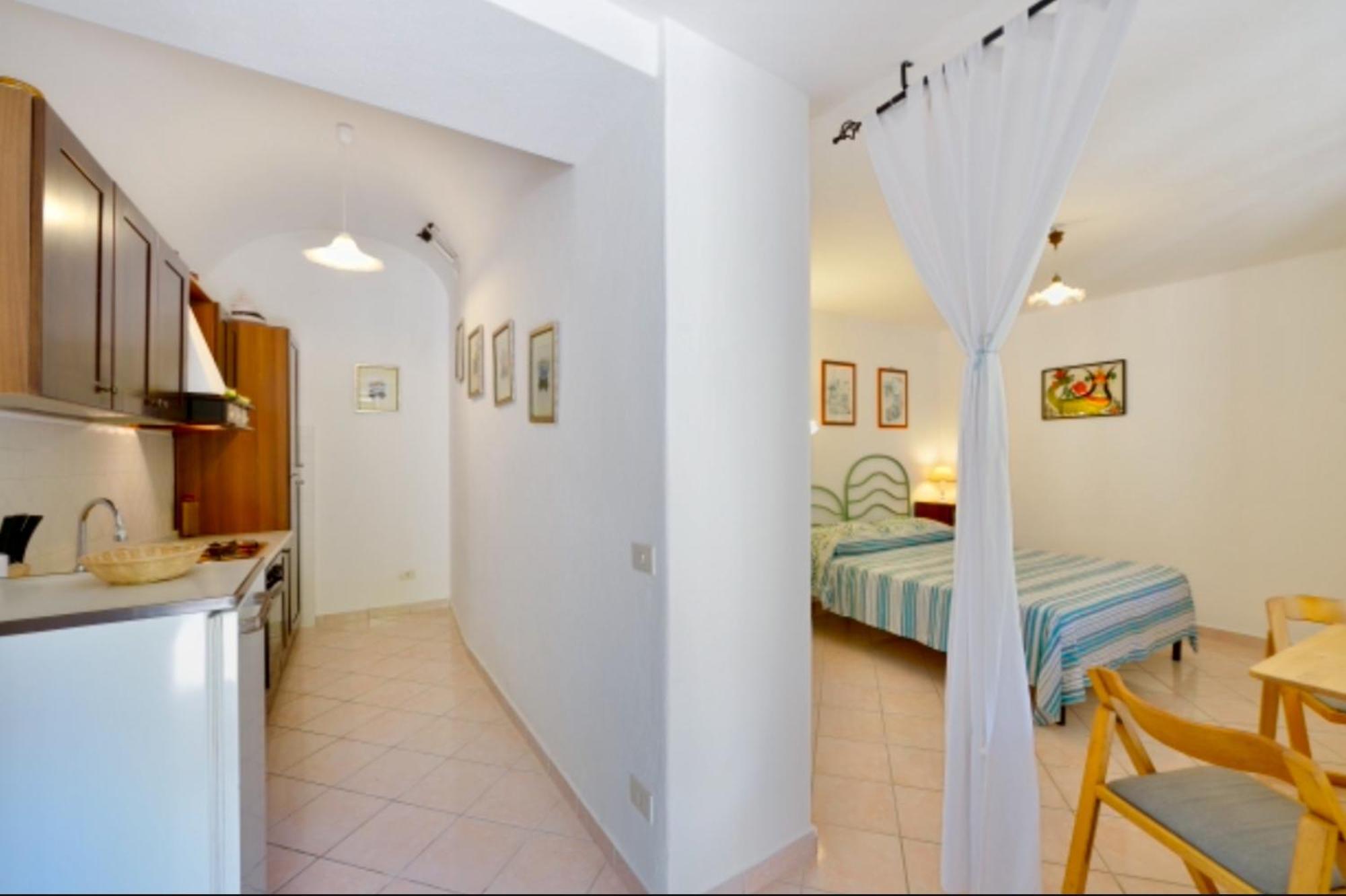 Villa Vincenzo Di Meglio Barano d'Ischia Room photo